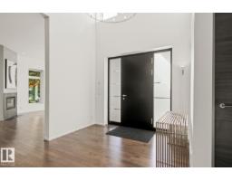 Primary Bedroom - 7548 110 Av Nw, Edmonton, AB T5B0A4 Photo 6