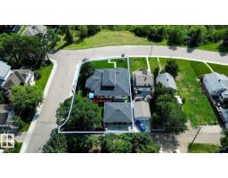 7548 110 Av Nw, Edmonton, AB T5B0A4 Photo 61