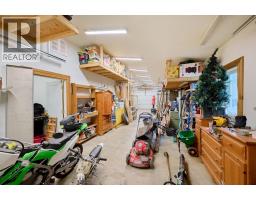 21673 River Road, Maple Ridge, BC V2X2B8 Photo 6