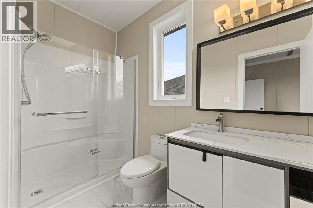 199 THOMAS AVENUE - 17