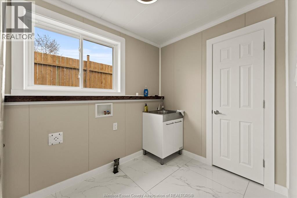 199 THOMAS AVENUE - 26