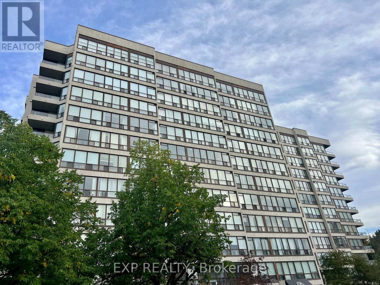 412 - 10 LAURELCREST STREET, Brampton (Bramalea Road South Gateway)