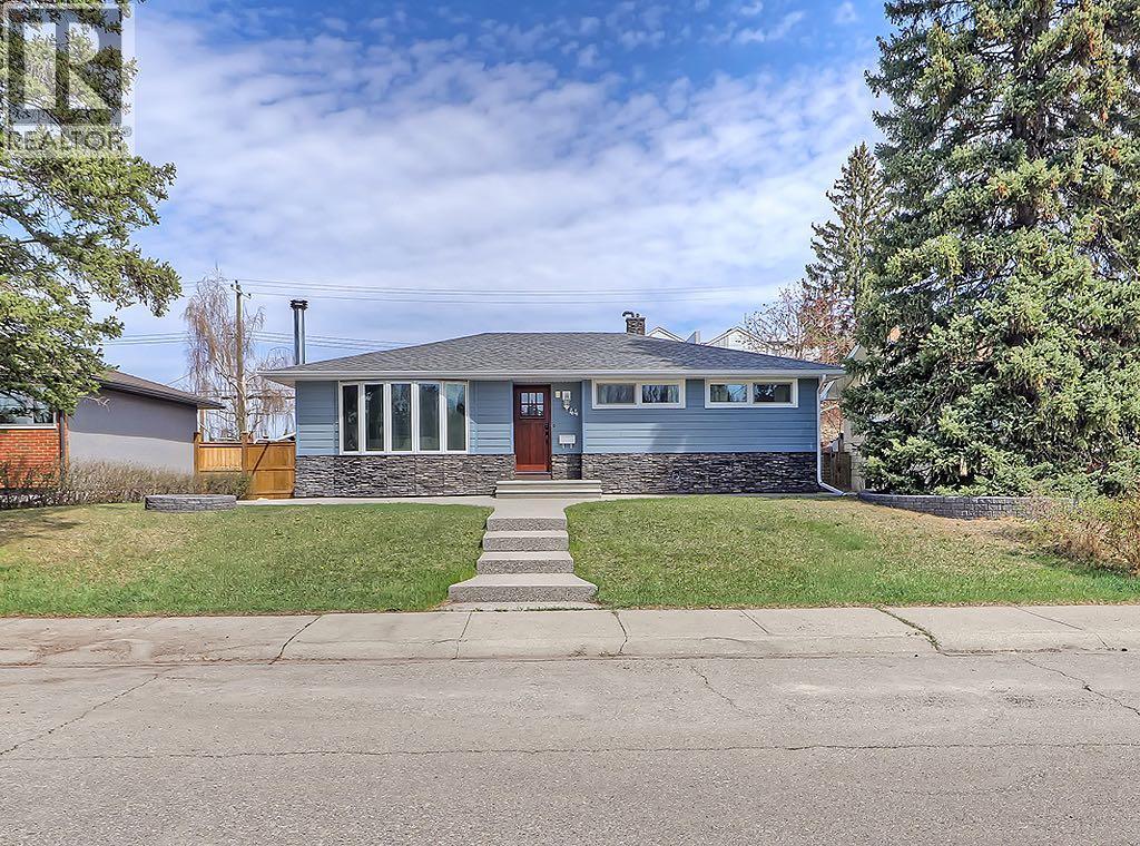 44 Granlea Place SW, Calgary