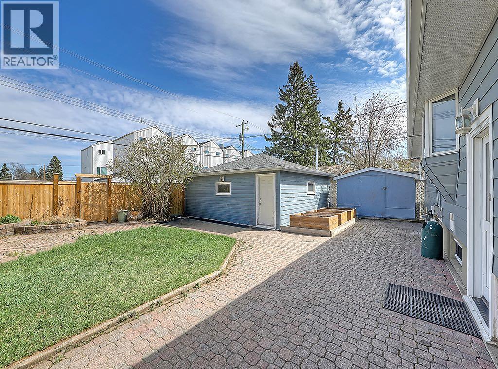 44 Granlea Place SW - photo 26