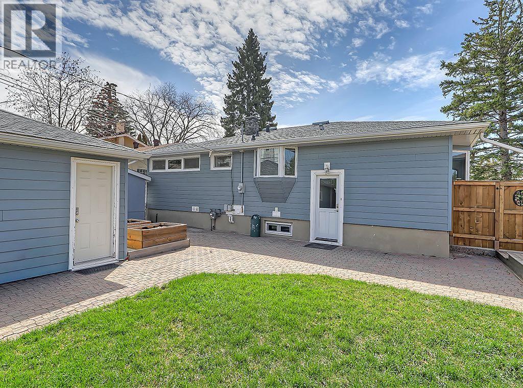 44 Granlea Place SW - photo 28
