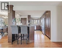 2pc Bathroom - 44 Granlea Place Sw, Calgary, AB T3E4K2 Photo 8