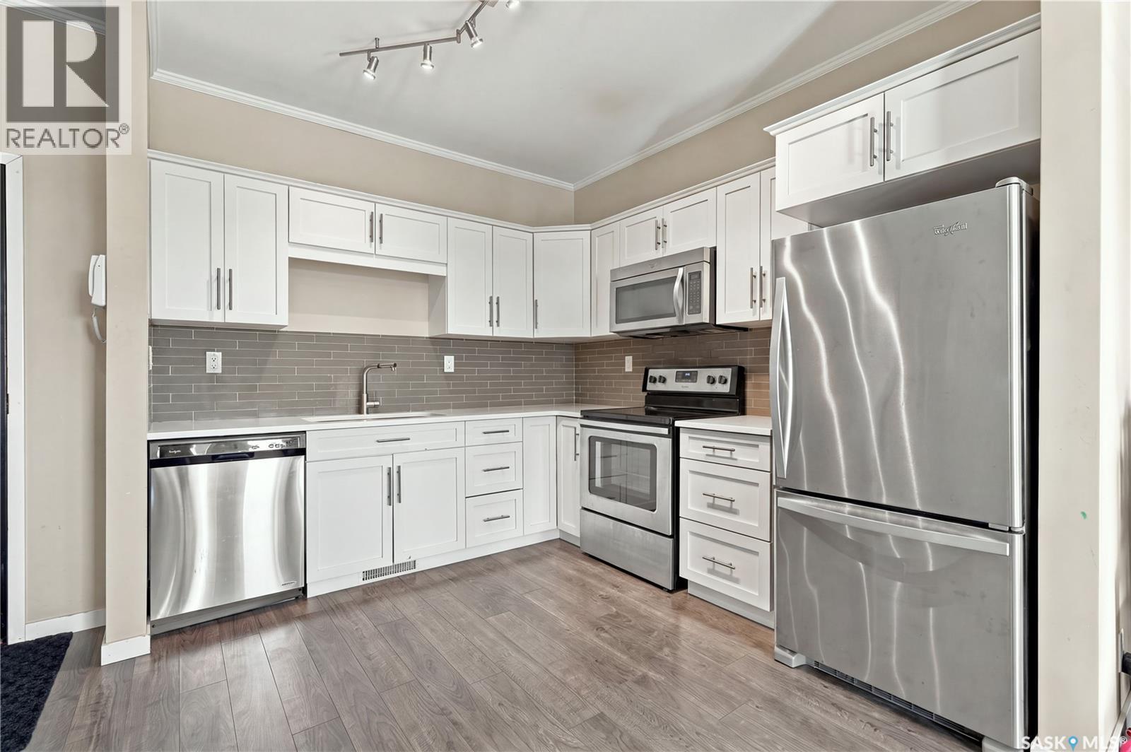 304 720 Baltzan BOULEVARD, Saskatoon — photo 4
