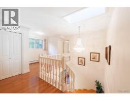 6408 Chaucer Place, Burnaby, BC V5E3Y5 Photo 26
