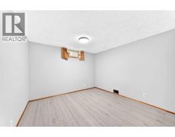 165 Marbrooke Circle Ne, Calgary, AB T2A2W4 Photo 24