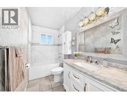 165 Marbrooke Circle Ne, Calgary, AB T2A2W4 Photo 19