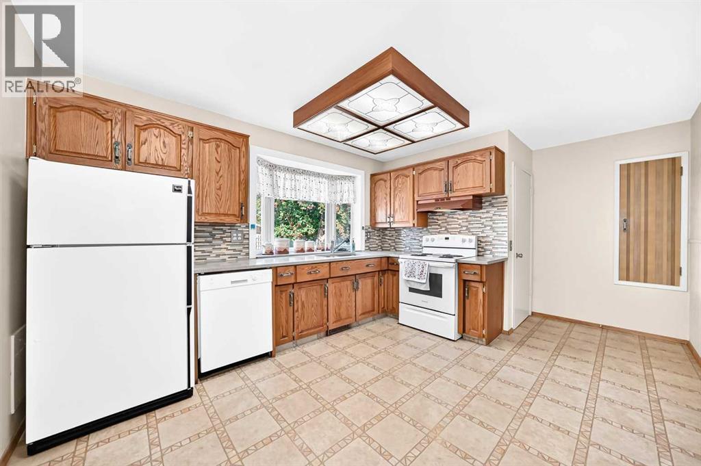 165 Marbrooke Circle NE - photo 6