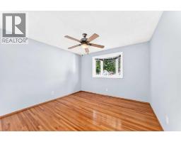 165 Marbrooke Circle Ne, Calgary, AB T2A2W4 Photo 13