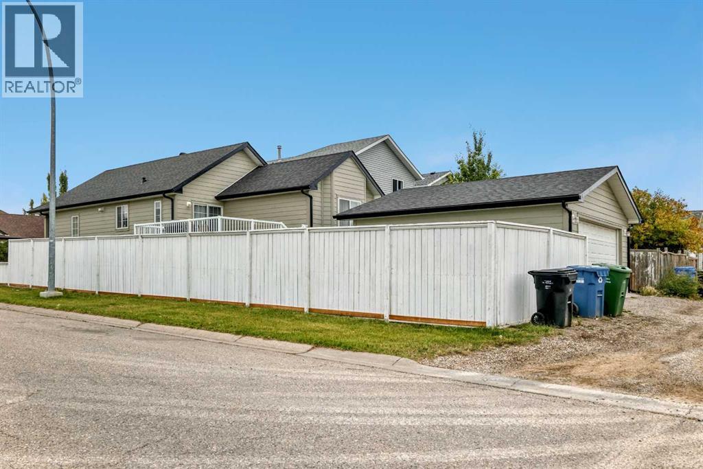 267 Covewood Close NE - photo 32