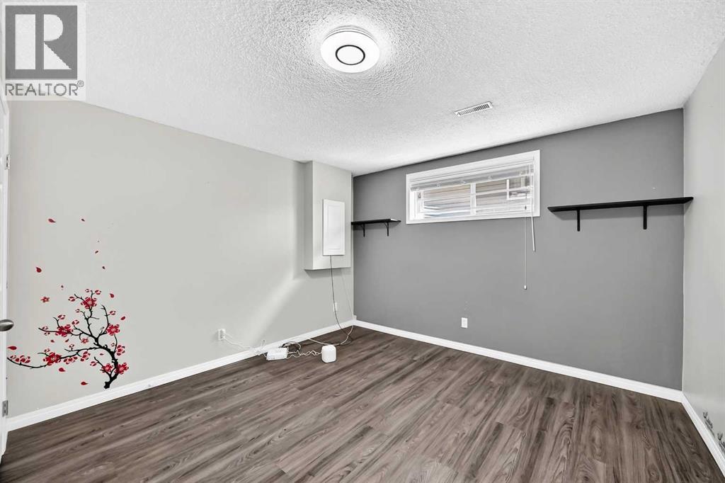 267 Covewood Close NE - photo 24