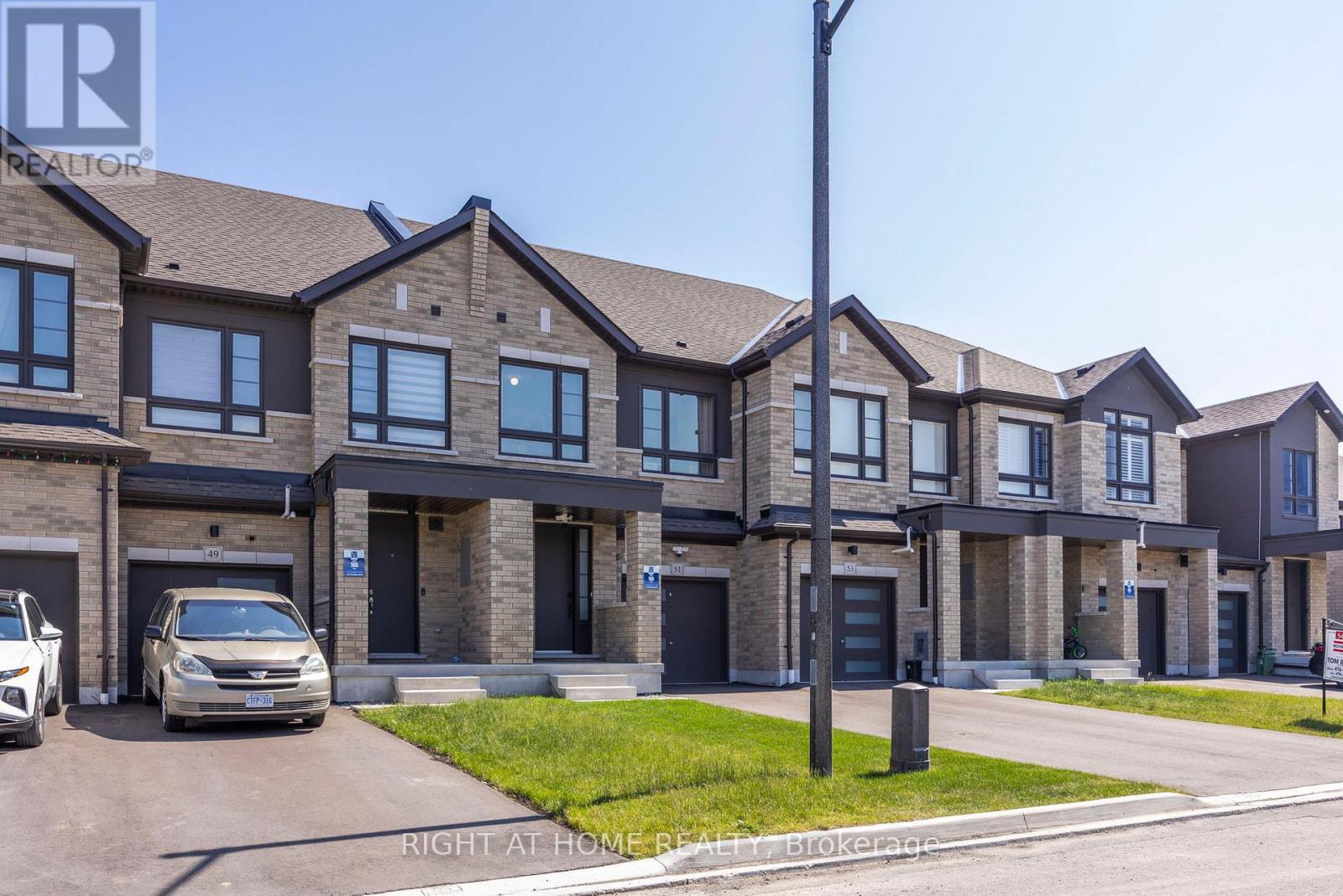 51 PETER HOGG COURT, Whitby