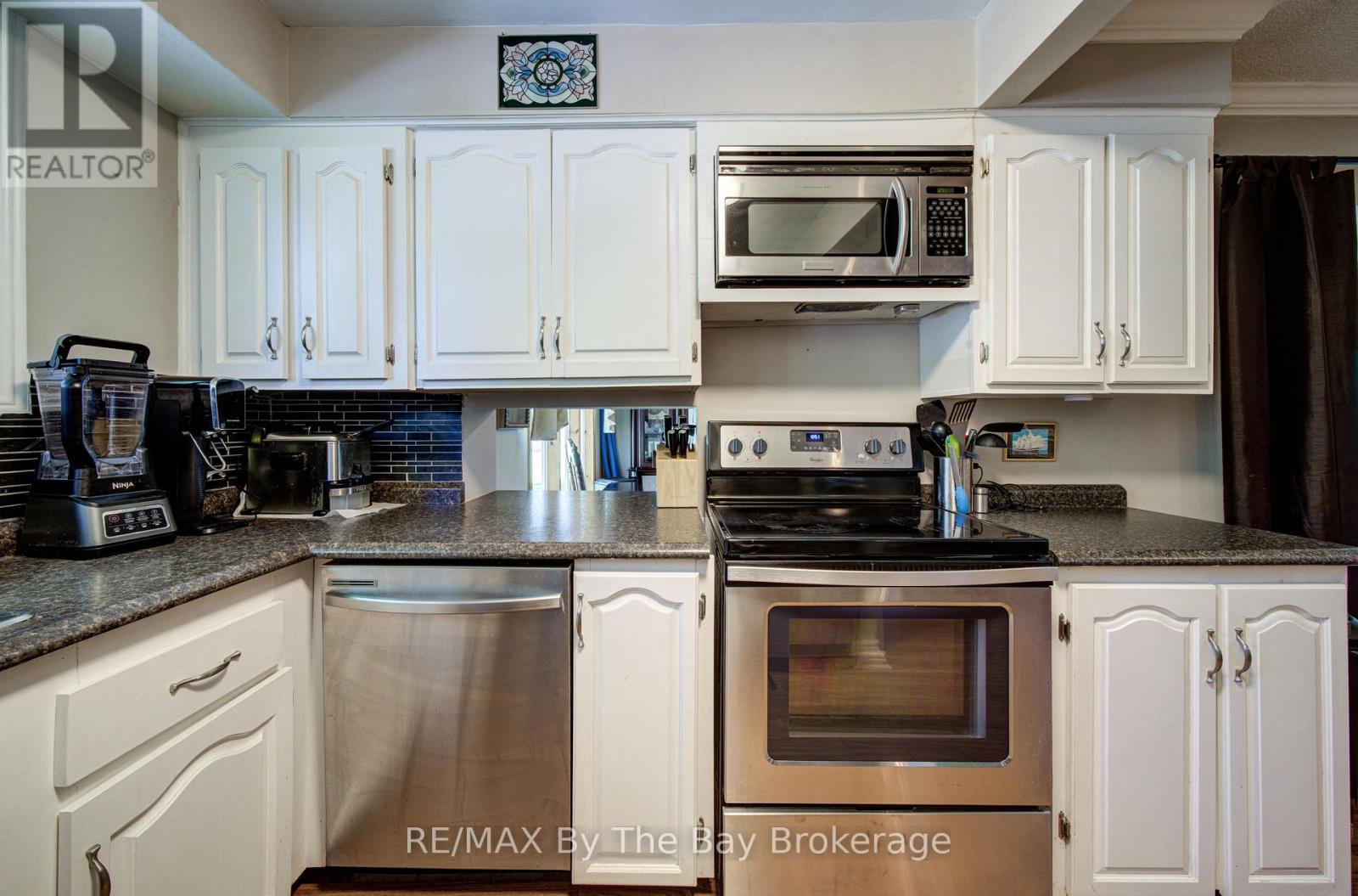 1693 RIVER ROAD W, Wasaga Beach — photo 11