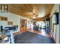 1693 River Road W, Wasaga Beach, ON L9Z2S2 Photo 19