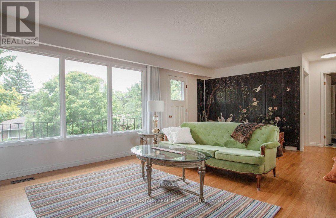 581 ARNHEM DRIVE, Oshawa (O'Neill) — photo 2