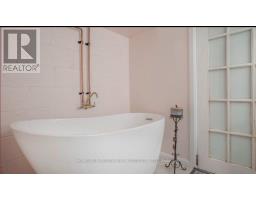581 Arnhem Drive, Oshawa, ON L1G2J7 Photo 13