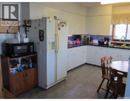 Bedroom - 1103 3rd Street W, Nipawin, SK S0E1E0 Photo 9