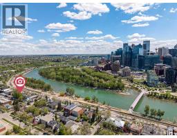 726 Memorial Drive NW - photo 2