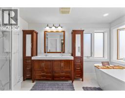 726 Memorial Drive NW - photo 23