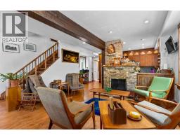 726 Memorial Drive NW - photo 8