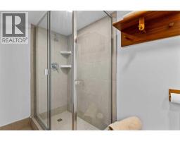 726 Memorial Drive NW - photo 33