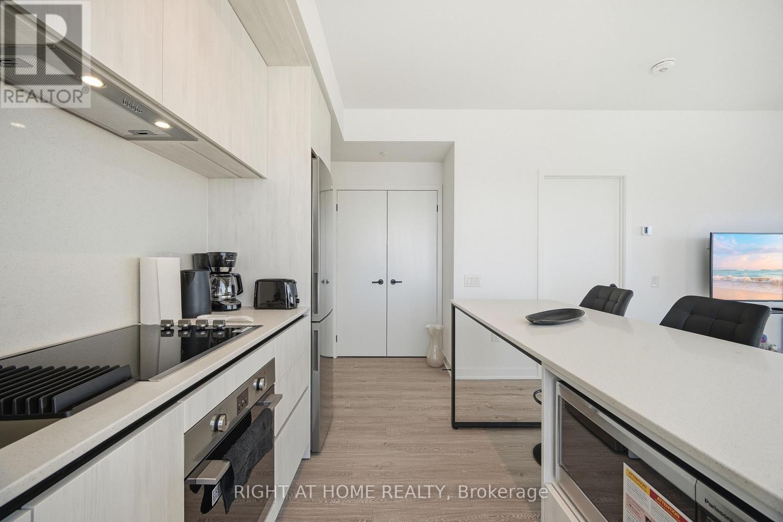2203 - 2495 EGLINTON AVENUE W, Mississauga (Central Erin Mills) — photo 12
