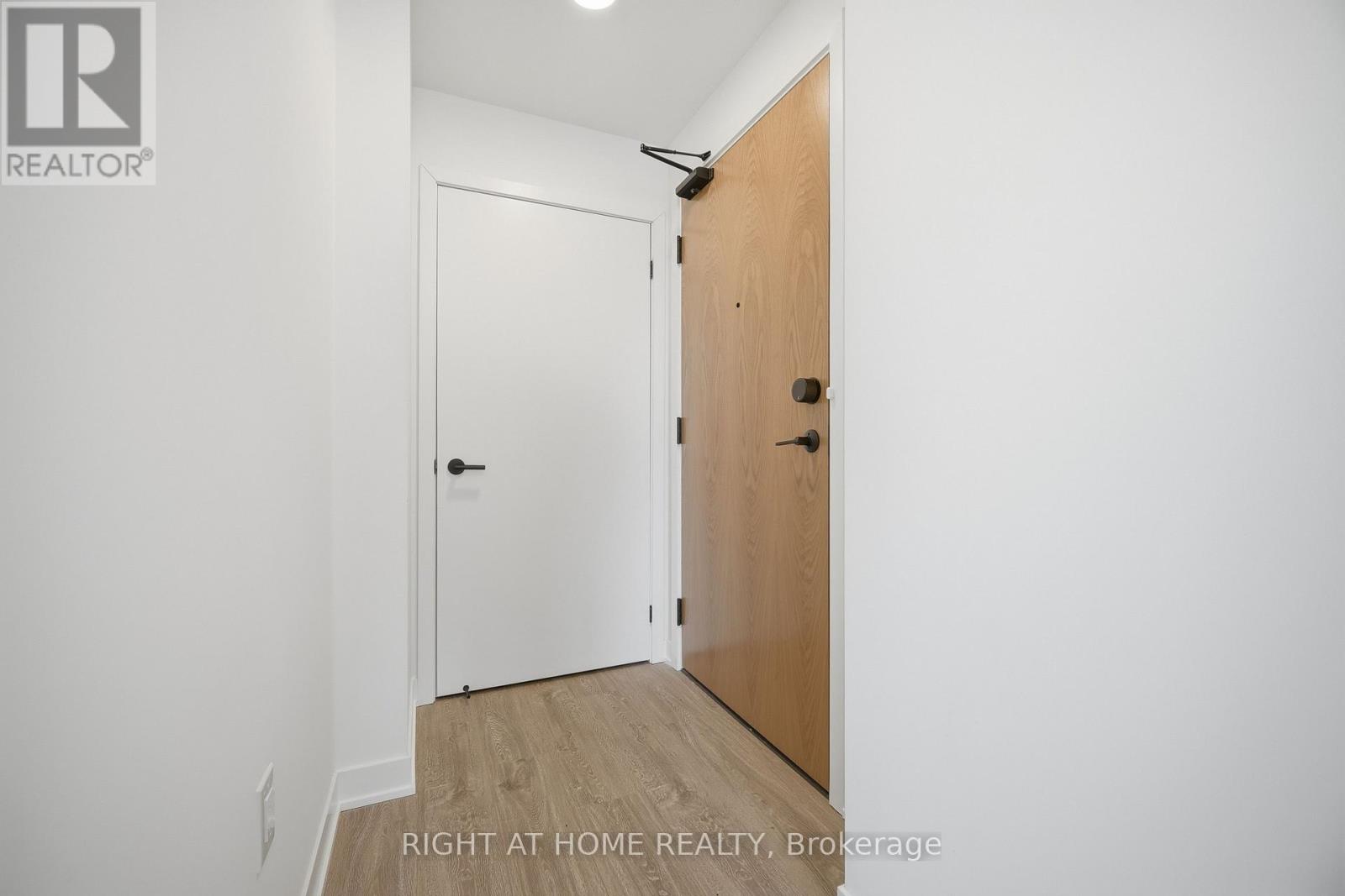 2203 - 2495 EGLINTON AVENUE W, Mississauga (Central Erin Mills) — photo 5