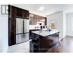 34 Circus Crescent, Brampton, ON L7A5E3 Photo 12