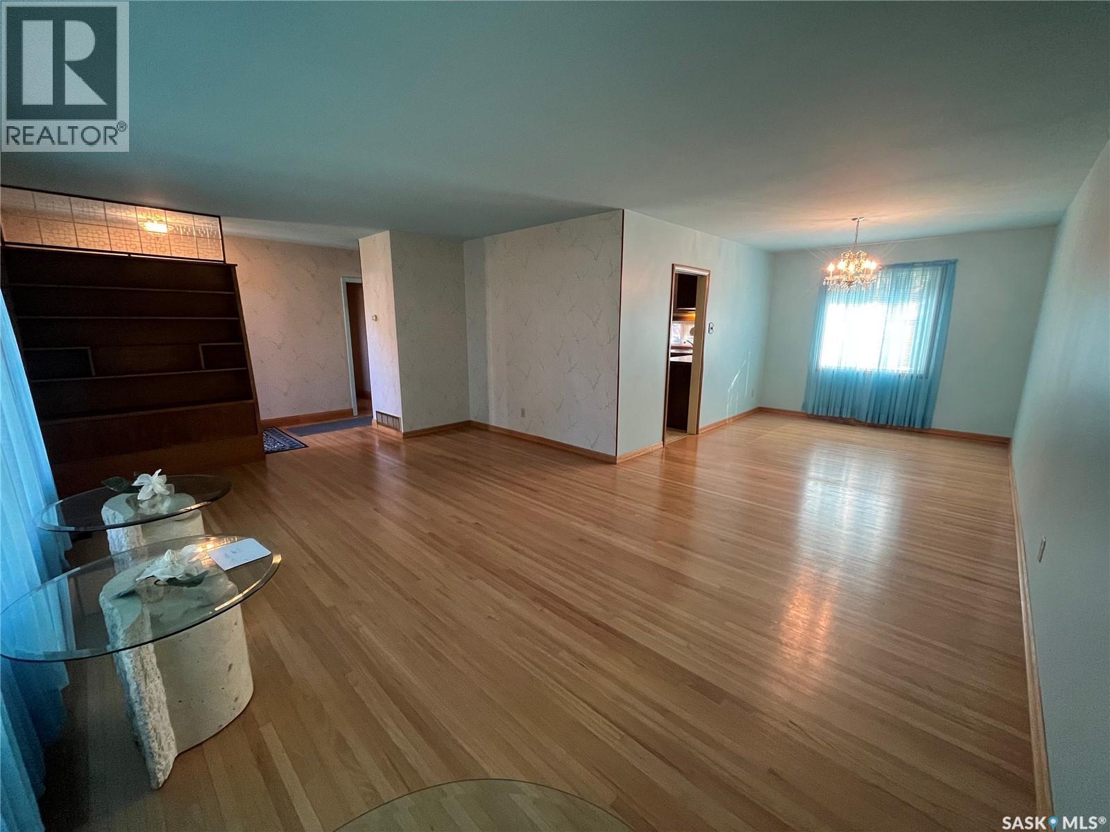 1123 Asquith DRIVE - 7