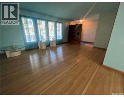 4pc Bathroom - 1123 Asquith Drive, Esterhazy, SK S0A0X0 Photo 9