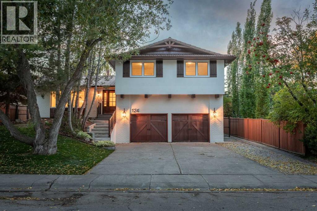 124 Canterbury Drive SW - 2