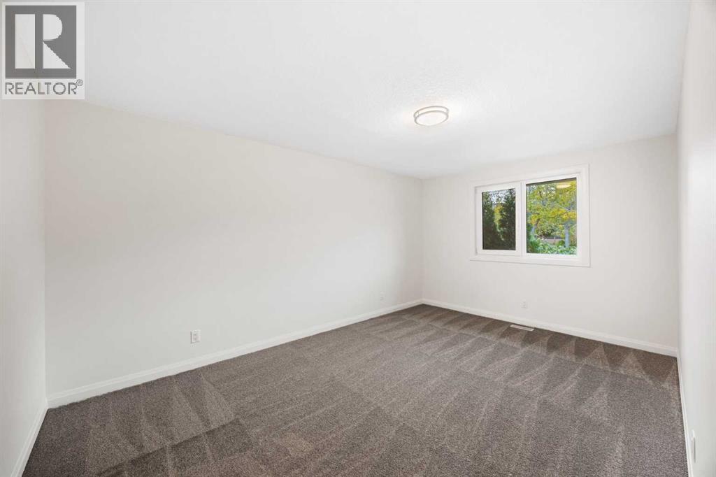 124 Canterbury Drive SW - 20