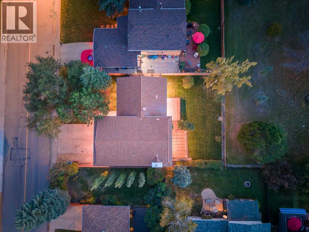124 Canterbury Drive SW - 49