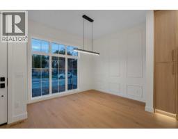 249 22 Avenue NE - photo 3
