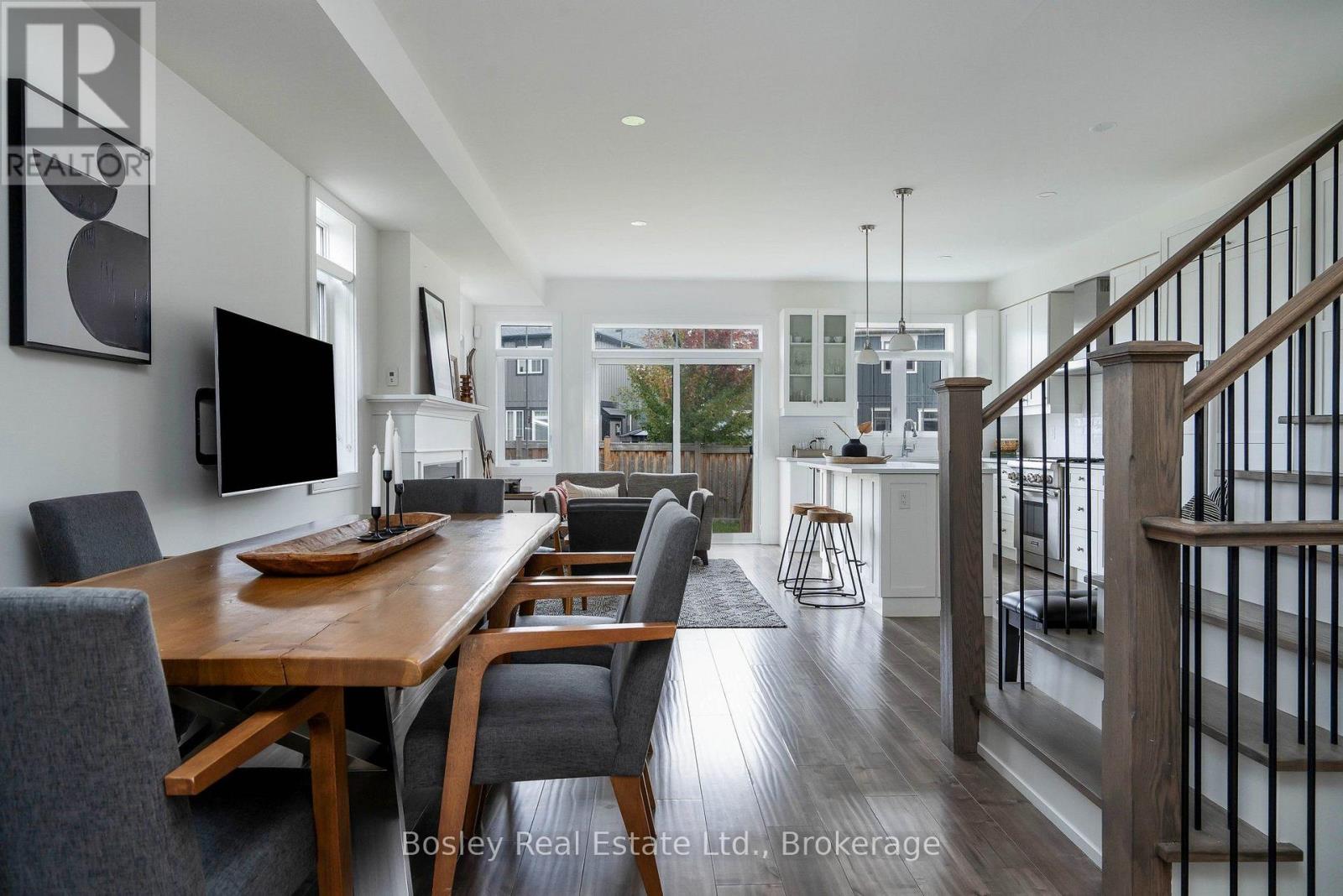 199 YELLOW BIRCH CRESCENT, Blue Mountains — photo 5
