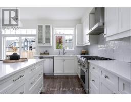 199 Yellow Birch Crescent, Blue Mountains, ON L9Y0Y5 Photo 14