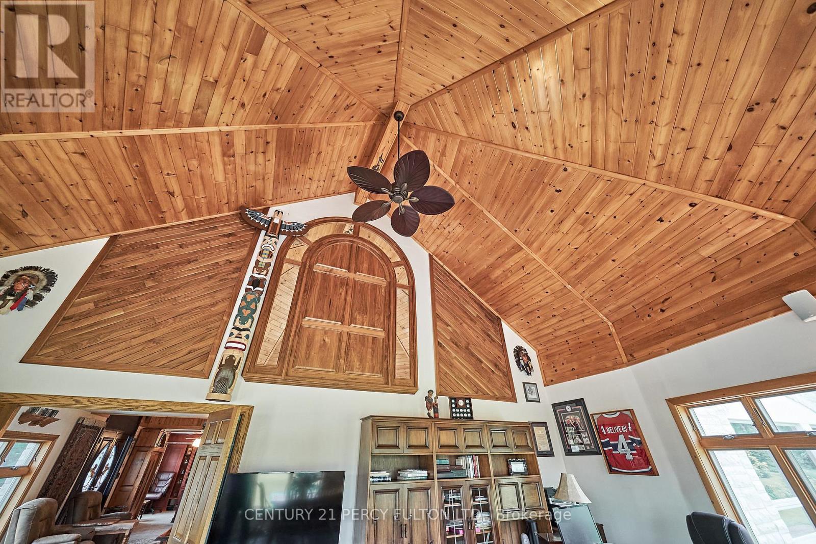 2733 TAUNTON ROAD - 21