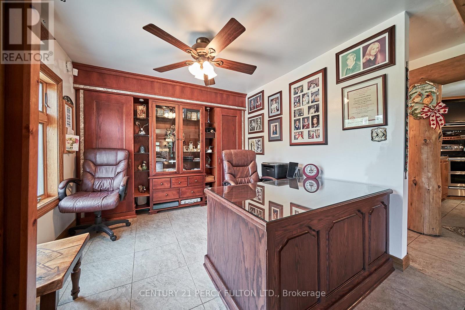 2733 TAUNTON ROAD - 22