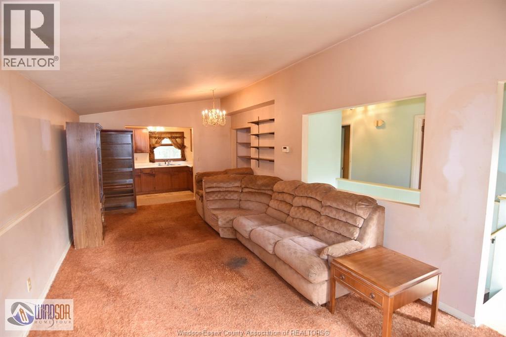 1011 Laurier - 9