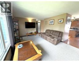 5402 47 Avenue W, Forestburg, AB T0B1N0 Photo 16