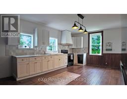 Kitchen - 482 10 Side Road S, Brockton, ON N0G2V0 Photo 7