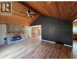 4pc Bathroom - 646 Haigh Road, Barriere, BC V0E1E0 Photo 15