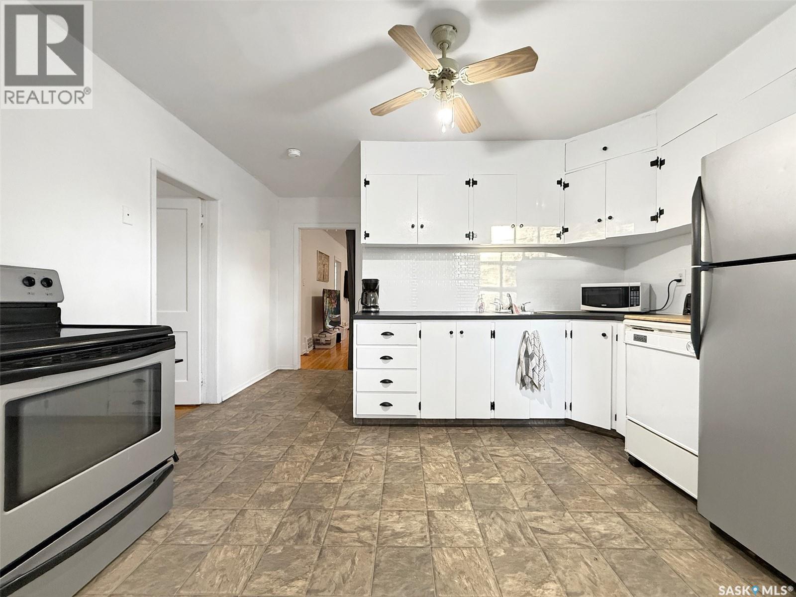 352 2nd AVENUE NE, Swift Current — photo 5