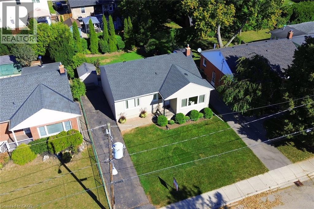 31 KEMP Drive - 2