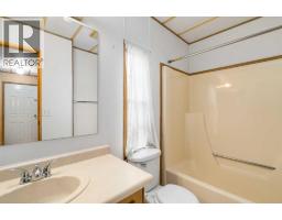 364 Burroughs Circle NE - photo 16