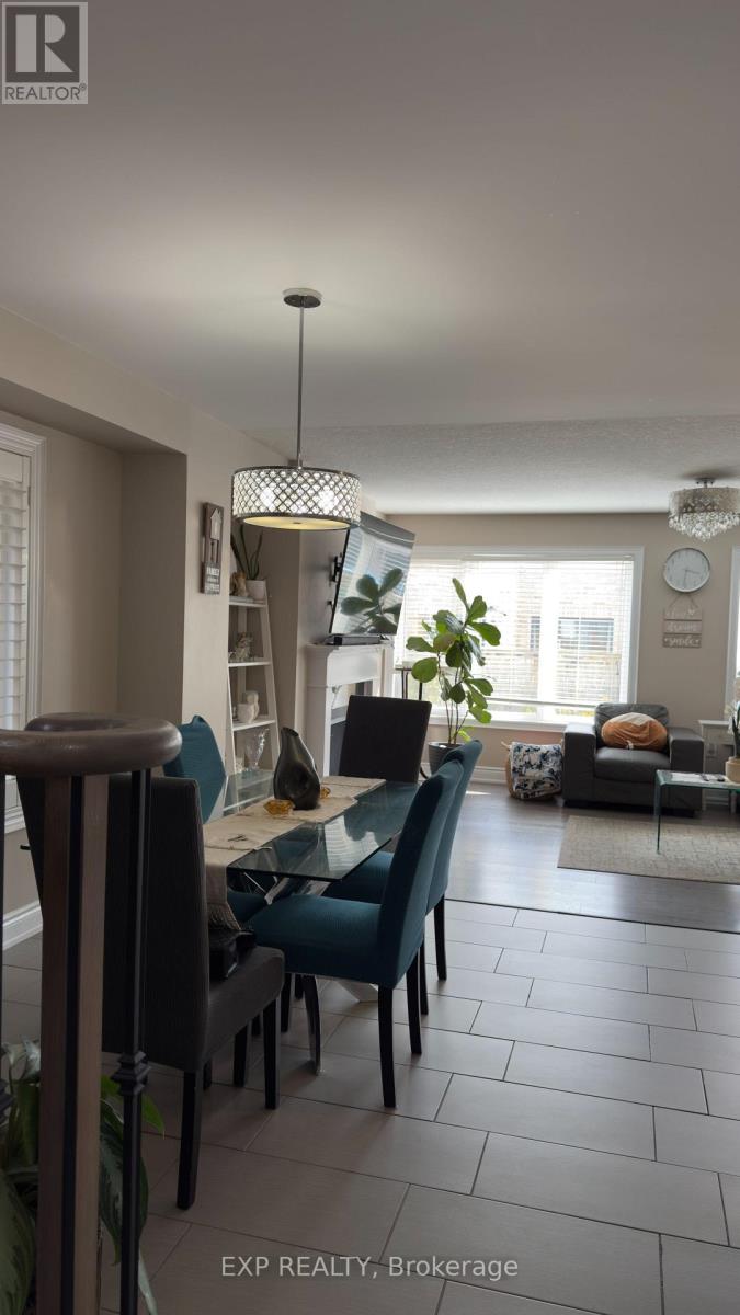 8040 BLUE ASH LANE, Niagara Falls (Brown) — photo 11