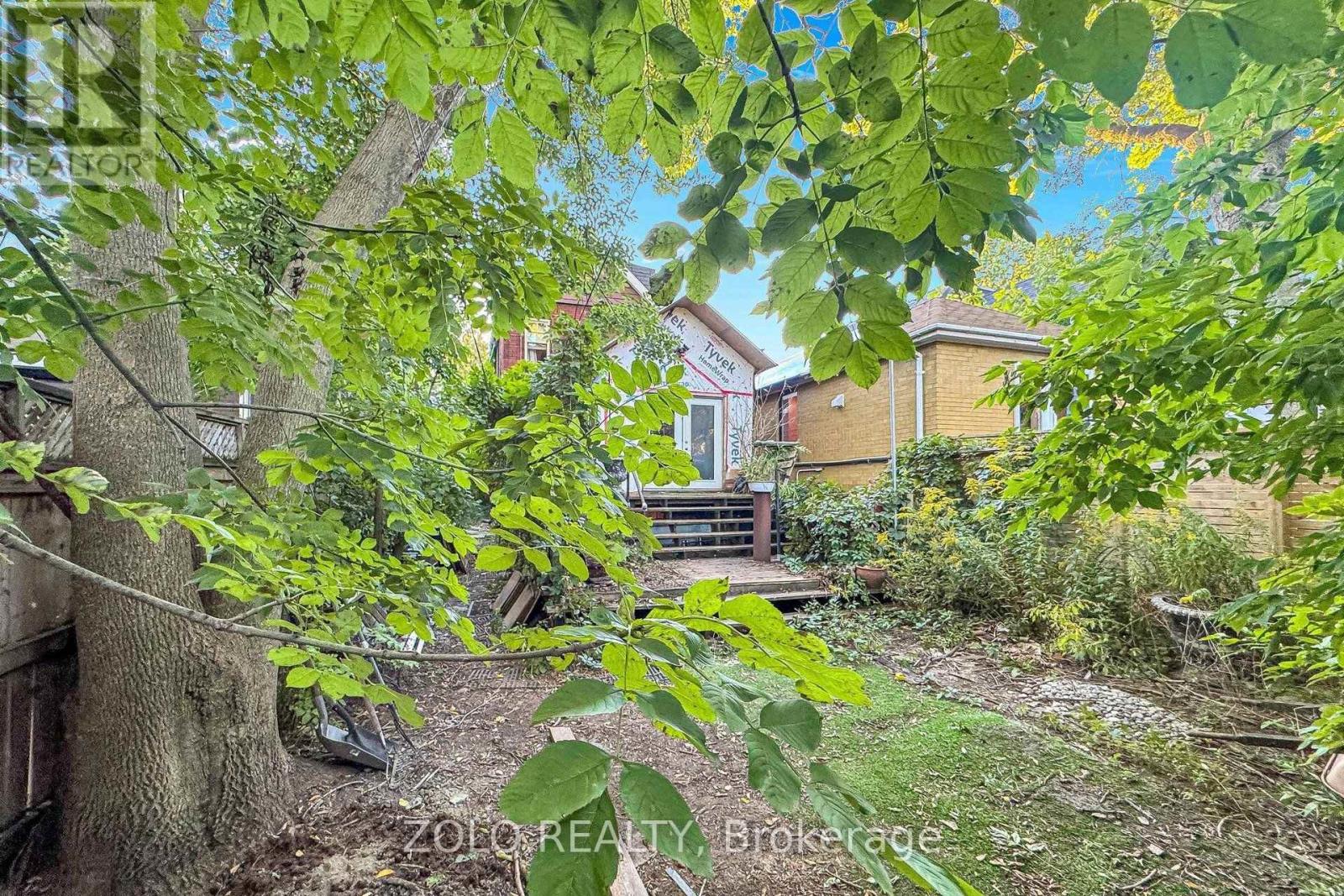 189 LESLIE STREET - Image 31